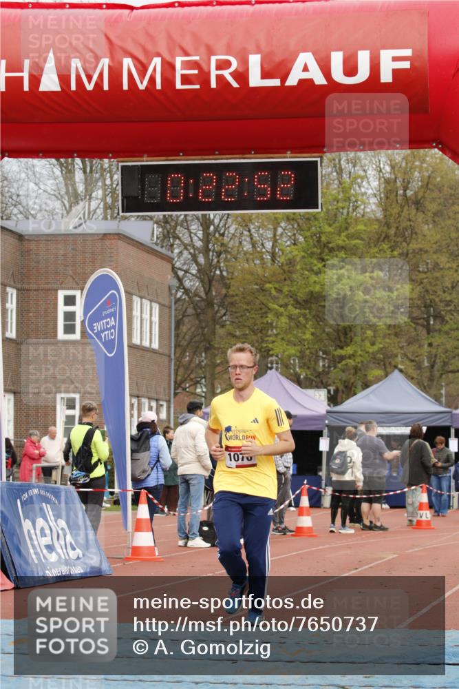 13.04.2025 - Hammer Lauf A. Gomolzig http://msf.ph/oto/7650737 13.04.2025 10:08:52 Ziel 219, 1070, 1809 meine-sportfotos.de