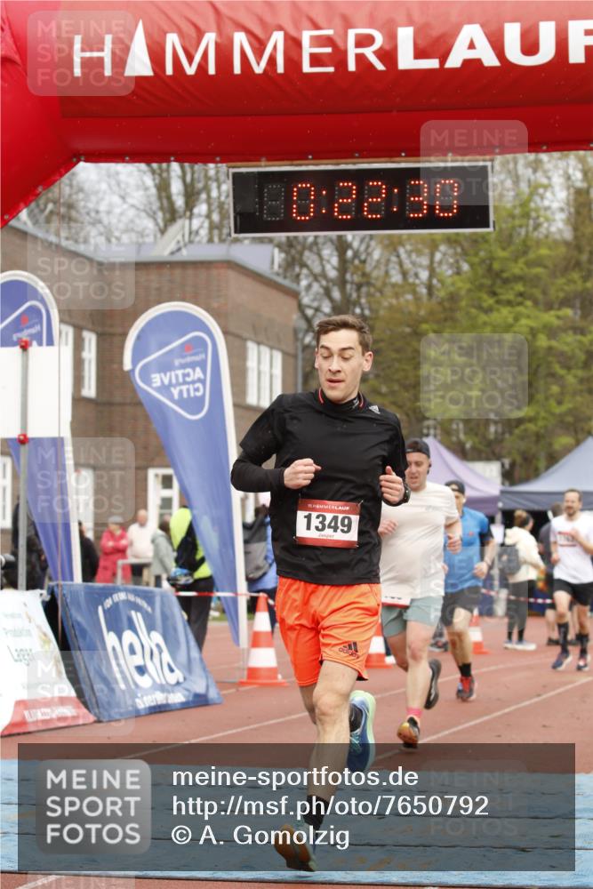 13.04.2025 - Hammer Lauf A. Gomolzig http://msf.ph/oto/7650792 13.04.2025 10:08:30 Ziel 132, 239, 766, 1119, 1349, 1763, 1987 meine-sportfotos.de
