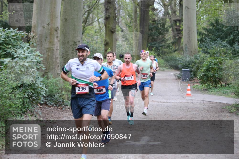13.04.2025 - Hammer Lauf Jannik Wohlers http://msf.ph/oto/7650847 13.04.2025 10:02:59 Laufen 296, 668, 667, 1855 meine-sportfotos.de