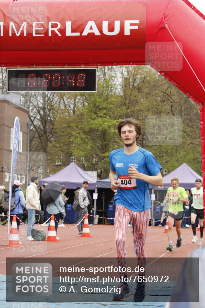 13.04.2025 - Hammer Lauf A. Gomolzig http://msf.ph/oto/7650972 13.04.2025 10:06:47 Ziel 404, 1161, 1704, 1980 meine-sportfotos.de