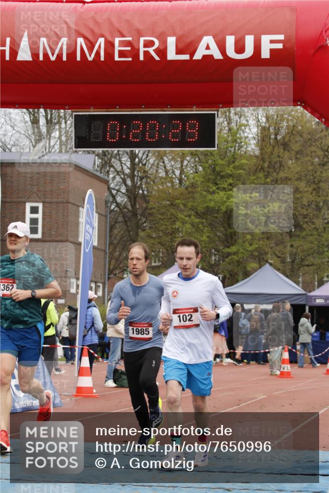 13.04.2025 - Hammer Lauf A. Gomolzig http://msf.ph/oto/7650996 13.04.2025 10:06:29 Ziel 102, 656, 1362, 1985 meine-sportfotos.de
