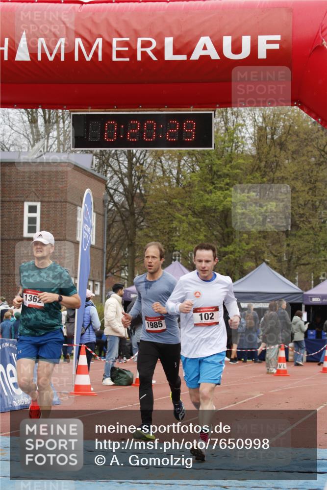 13.04.2025 - Hammer Lauf A. Gomolzig http://msf.ph/oto/7650998 13.04.2025 10:06:29 Ziel 102, 656, 1362, 1985 meine-sportfotos.de