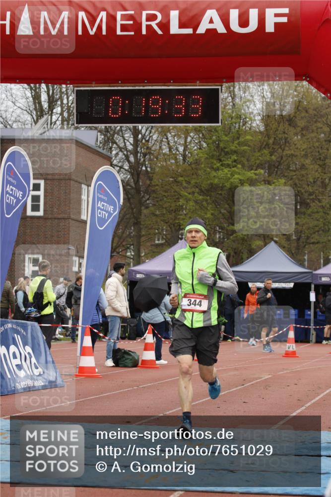 13.04.2025 - Hammer Lauf A. Gomolzig http://msf.ph/oto/7651029 13.04.2025 10:05:33 Ziel 344, 903, 1168 meine-sportfotos.de