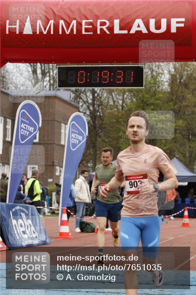 13.04.2025 - Hammer Lauf A. Gomolzig http://msf.ph/oto/7651035 13.04.2025 10:05:31 Ziel 344, 903, 1168 meine-sportfotos.de