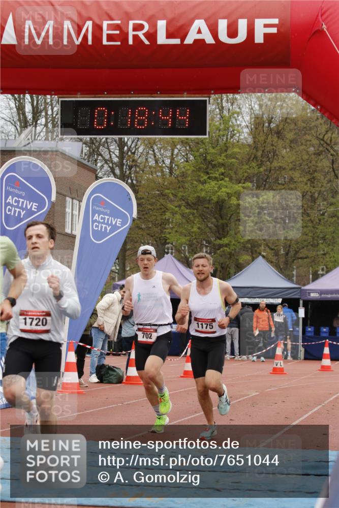 13.04.2025 - Hammer Lauf A. Gomolzig http://msf.ph/oto/7651044 13.04.2025 10:04:44 Ziel 296, 339, 667, 668, 702, 1175, 1720, 1855 meine-sportfotos.de