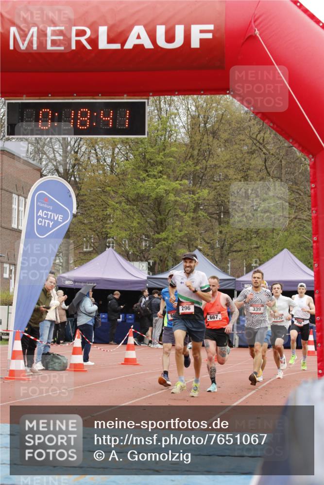 13.04.2025 - Hammer Lauf A. Gomolzig http://msf.ph/oto/7651067 13.04.2025 10:04:40 Ziel 296, 339, 667, 668, 702, 1175, 1720, 1855 meine-sportfotos.de