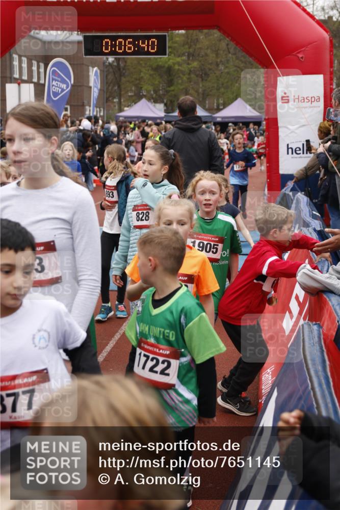13.04.2025 - Hammer Lauf A. Gomolzig http://msf.ph/oto/7651145 13.04.2025 09:24:48 Ziel 788, 796, 845, 881, 893, 930, 1186, 1292, 1311, 1316, 1367, 1401, 1432, 1445, 1446, 1453, 1506, 1513, 1524, 1546, 1550, 1754, 1773, 1834 meine-sportfotos.de