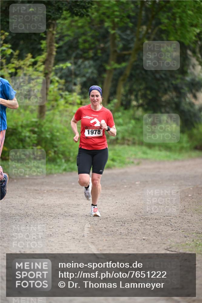 13.04.2025 - Hammer Lauf Dr. Thomas Lammeyer http://msf.ph/oto/7651222 13.04.2025 10:27:47 Laufen 15, 1978 meine-sportfotos.de