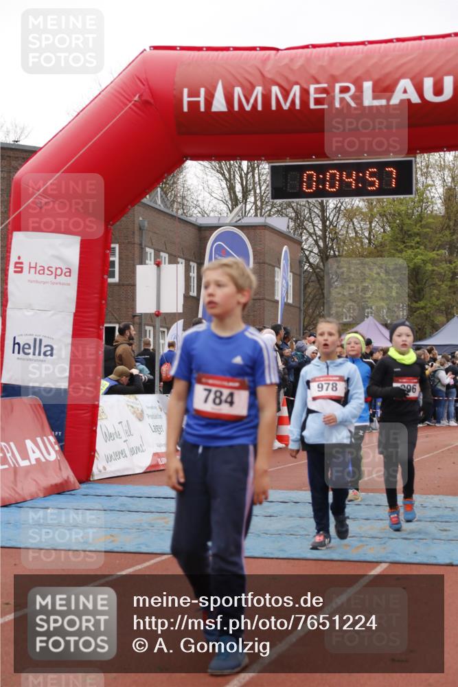 13.04.2025 - Hammer Lauf A. Gomolzig http://msf.ph/oto/7651224 13.04.2025 09:23:05 Ziel 613, 701, 755, 784, 910, 972, 978, 996, 1133, 1308, 1833 meine-sportfotos.de