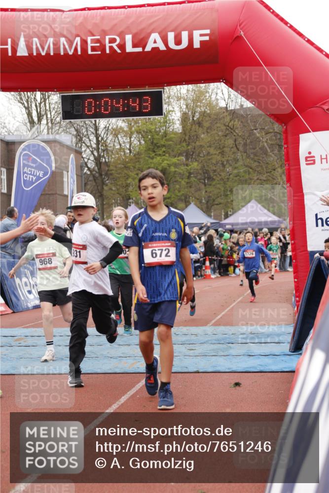 13.04.2025 - Hammer Lauf A. Gomolzig http://msf.ph/oto/7651246 13.04.2025 09:22:51 Ziel 535, 672, 931, 968, 1034, 1038, 1050, 1102, 1235, 1259, 1306, 1402, 1417, 1528, 1726, 1790 meine-sportfotos.de