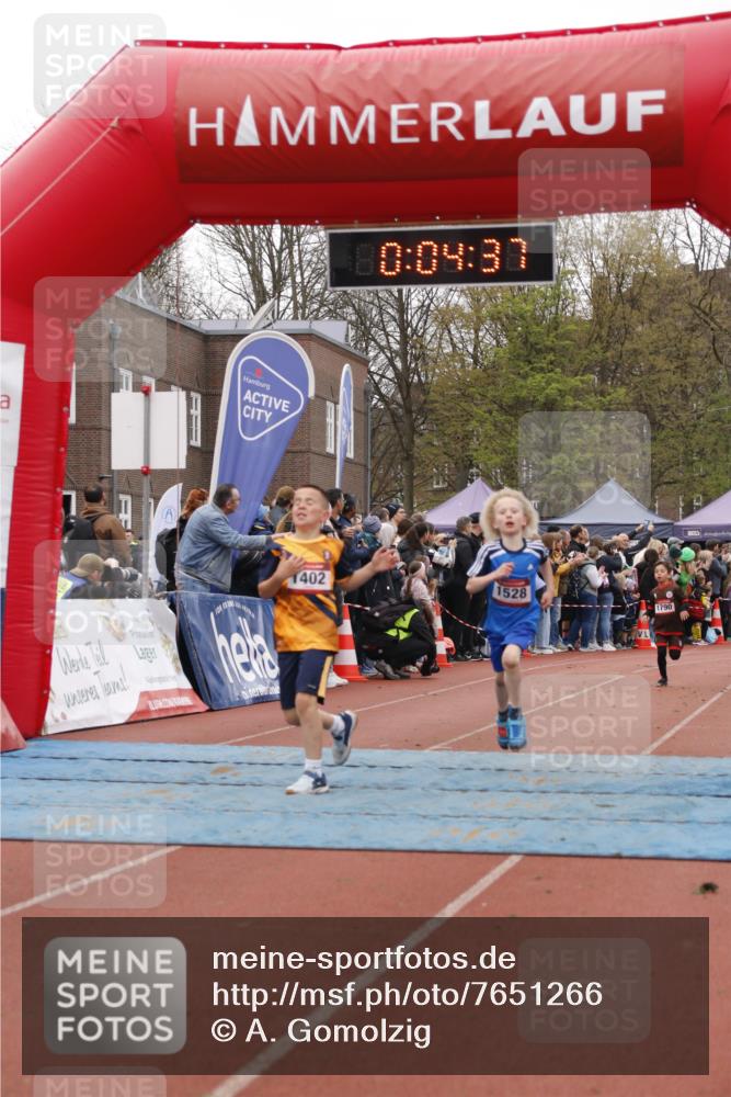 13.04.2025 - Hammer Lauf A. Gomolzig http://msf.ph/oto/7651266 13.04.2025 09:22:45 Ziel 535, 672, 931, 968, 1306, 1402, 1528, 1790 meine-sportfotos.de