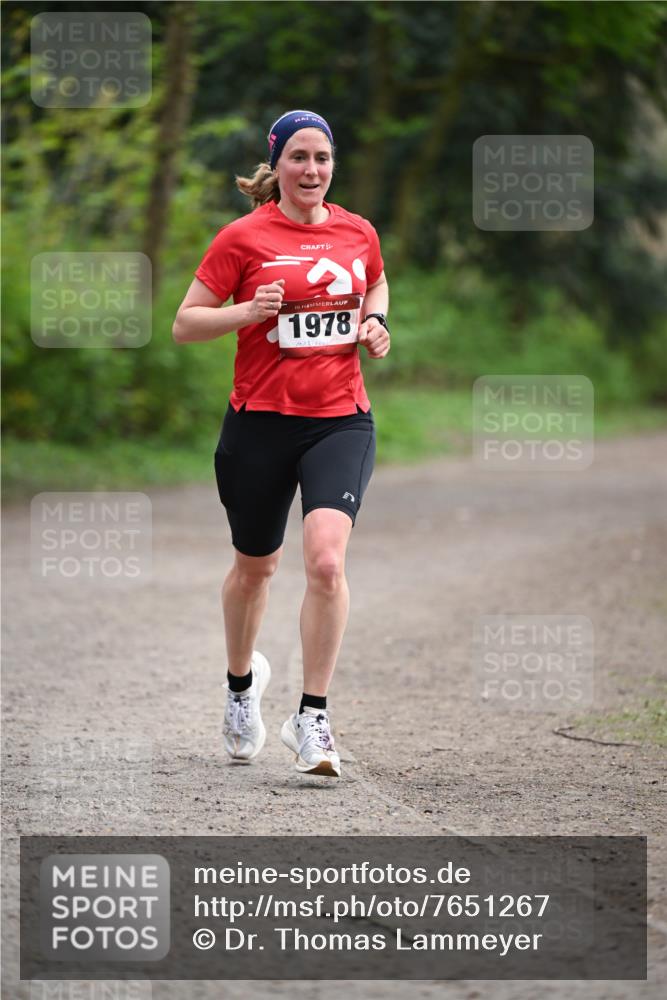13.04.2025 - Hammer Lauf Dr. Thomas Lammeyer http://msf.ph/oto/7651267 13.04.2025 10:27:49 Laufen 15, 1978 meine-sportfotos.de