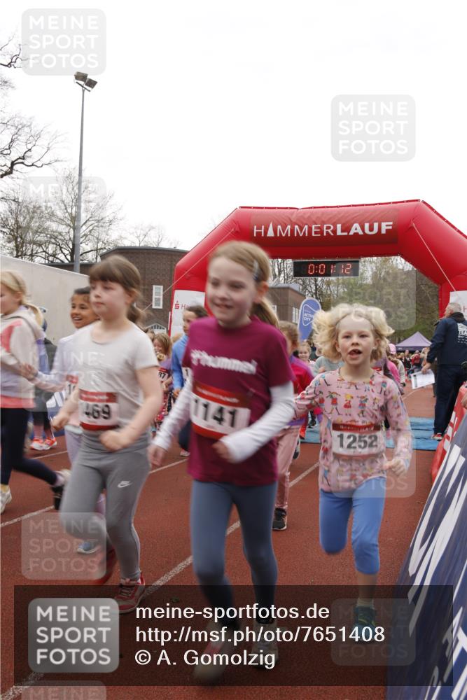 13.04.2025 - Hammer Lauf A. Gomolzig http://msf.ph/oto/7651408 13.04.2025 09:19:20 Ziel 402, 437, 542, 612, 640, 680, 775, 778, 794, 795, 797, 798, 802, 803, 808, 809, 810, 813, 816, 820, 836, 842, 846, 848, 854, 865, 866, 867, 893, 901, 919, 934, 940, 941, 954, 957, 963, 964, 973, 1015, 1075, 1126, 1141, 1171, 1172, 1187, 1230, 1233, 1234, 1241, 1250 meine-sportfotos.de