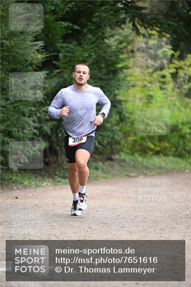 13.04.2025 - Hammer Lauf Dr. Thomas Lammeyer http://msf.ph/oto/7651616 13.04.2025 10:28:46 Laufen 390 meine-sportfotos.de