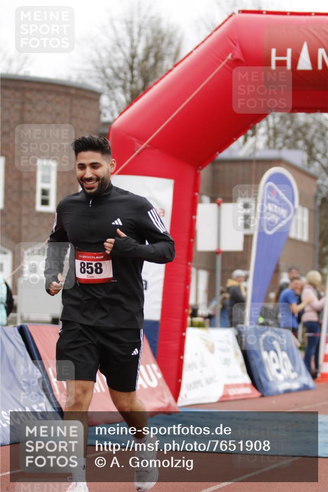 13.04.2025 - Hammer Lauf A. Gomolzig http://msf.ph/oto/7651908 13.04.2025 13:51:56 Ziel 858 meine-sportfotos.de