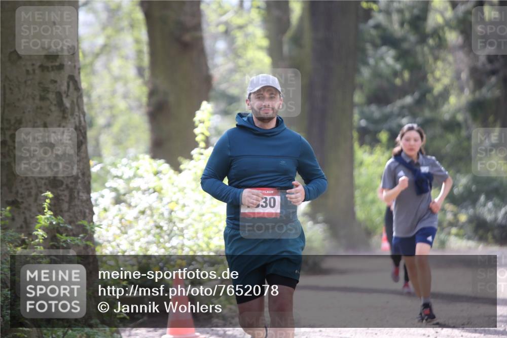 13.04.2025 - Hammer Lauf Jannik Wohlers http://msf.ph/oto/7652078 13.04.2025 10:45:49 Laufen 30 meine-sportfotos.de
