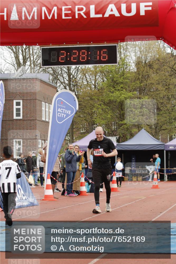 13.04.2025 - Hammer Lauf A. Gomolzig http://msf.ph/oto/7652169 13.04.2025 13:28:14 Ziel 1802 meine-sportfotos.de