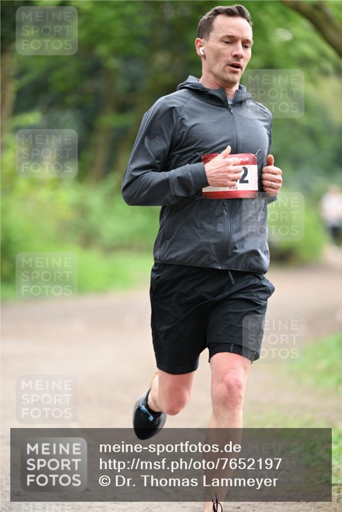 13.04.2025 - Hammer Lauf Dr. Thomas Lammeyer http://msf.ph/oto/7652197 13.04.2025 10:29:49 Laufen 2 meine-sportfotos.de