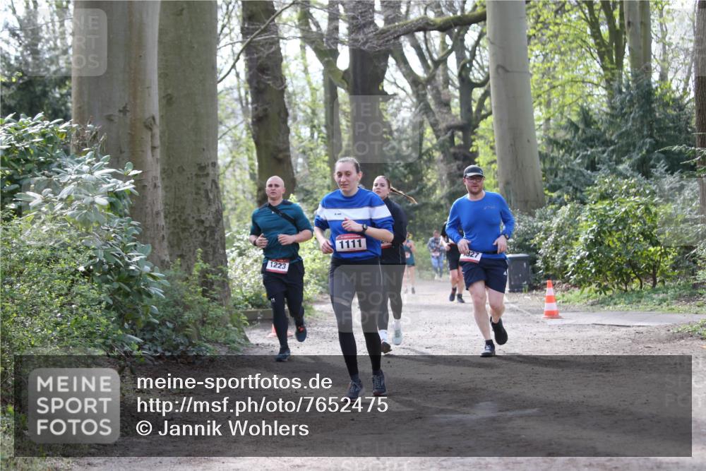 13.04.2025 - Hammer Lauf Jannik Wohlers http://msf.ph/oto/7652475 13.04.2025 10:44:05 Laufen 1223, 1111, 827 meine-sportfotos.de