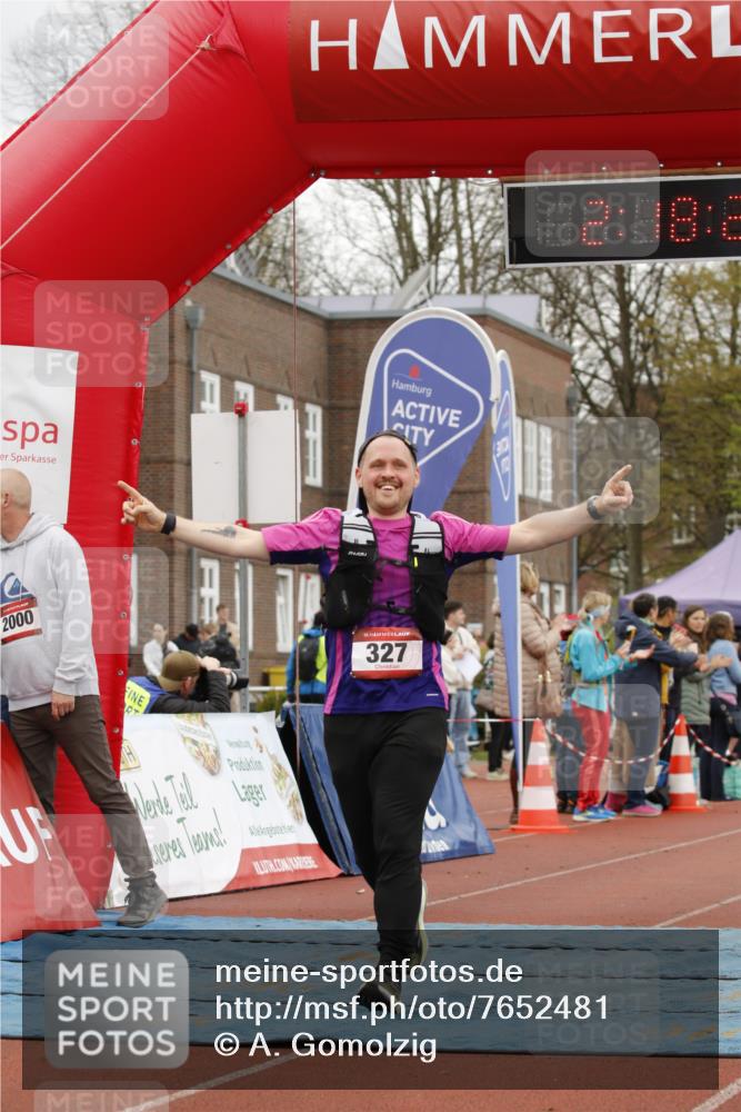 13.04.2025 - Hammer Lauf A. Gomolzig http://msf.ph/oto/7652481 13.04.2025 13:18:18 Ziel 271, 327 meine-sportfotos.de
