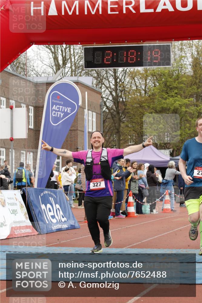 13.04.2025 - Hammer Lauf A. Gomolzig http://msf.ph/oto/7652488 13.04.2025 13:18:18 Ziel 271, 327 meine-sportfotos.de
