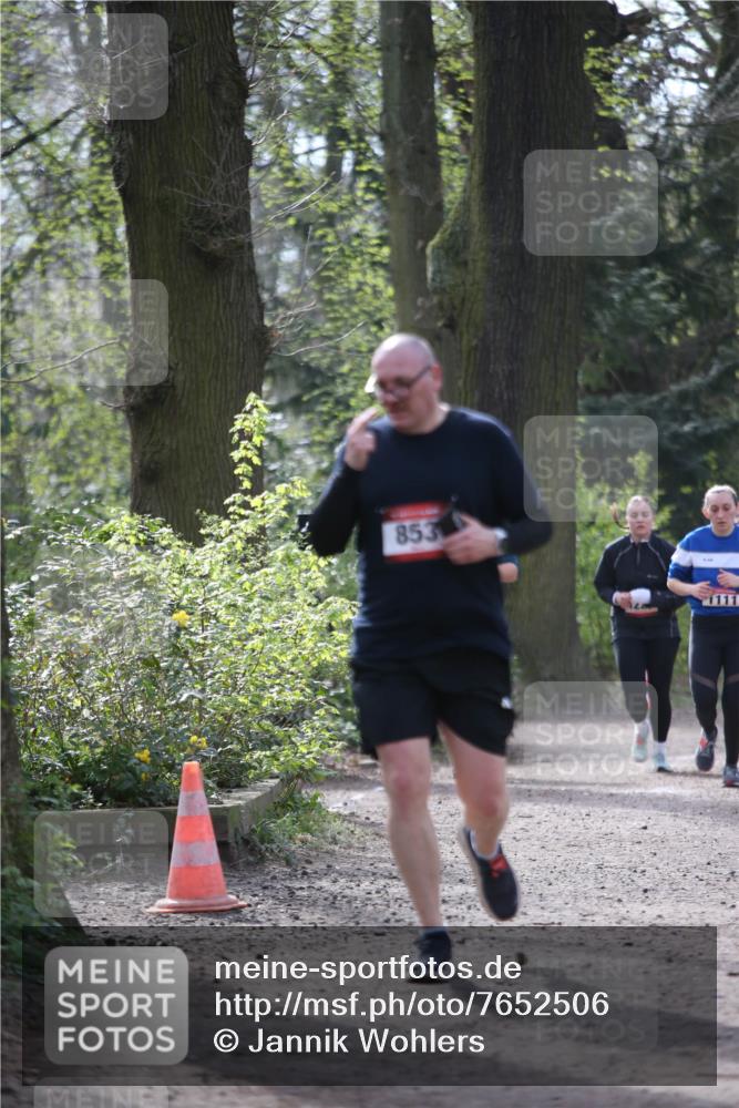 13.04.2025 - Hammer Lauf Jannik Wohlers http://msf.ph/oto/7652506 13.04.2025 10:43:57 Laufen 853, 1111 meine-sportfotos.de