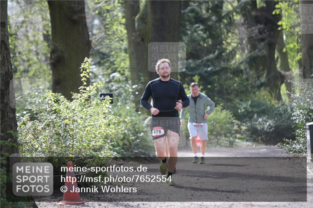 13.04.2025 - Hammer Lauf Jannik Wohlers http://msf.ph/oto/7652554 13.04.2025 10:43:32 Laufen 676 meine-sportfotos.de