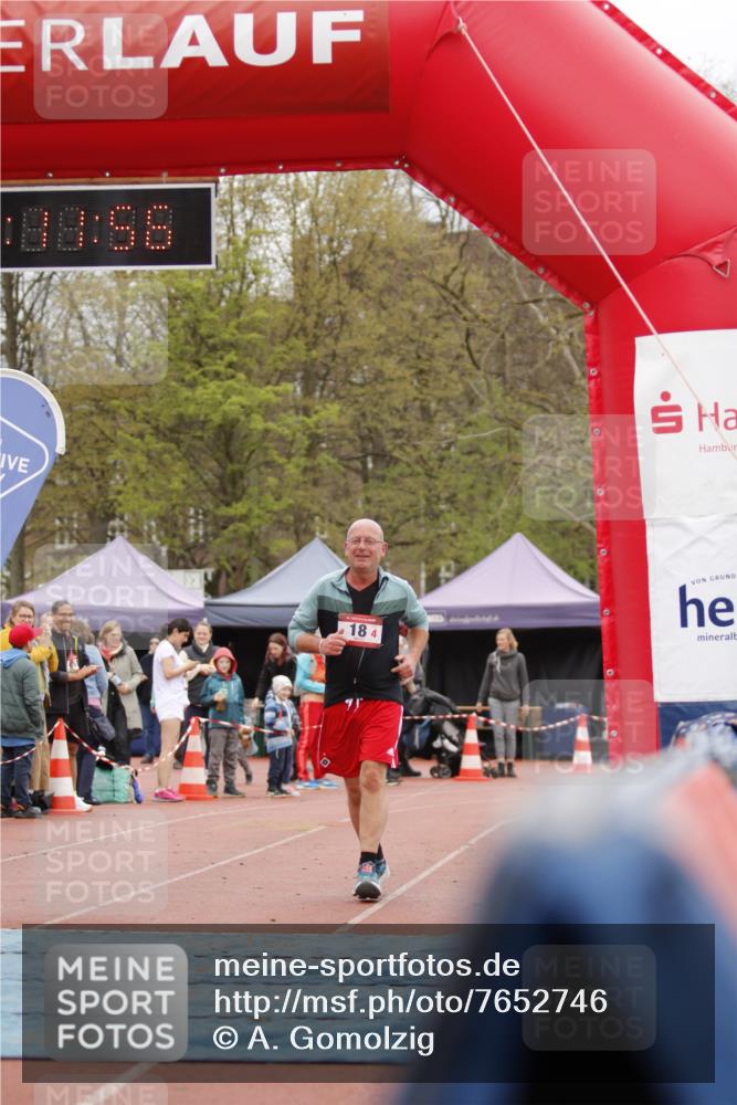 13.04.2025 - Hammer Lauf A. Gomolzig http://msf.ph/oto/7652746 13.04.2025 13:11:54 Ziel 18 meine-sportfotos.de