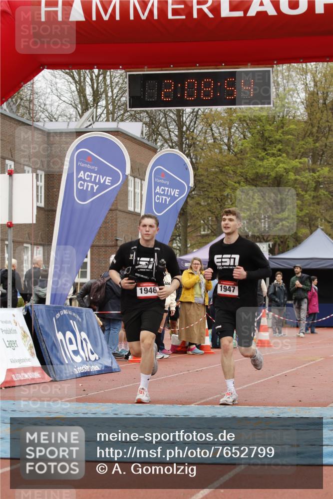 13.04.2025 - Hammer Lauf A. Gomolzig http://msf.ph/oto/7652799 13.04.2025 13:08:52 Ziel 1946, 1947 meine-sportfotos.de