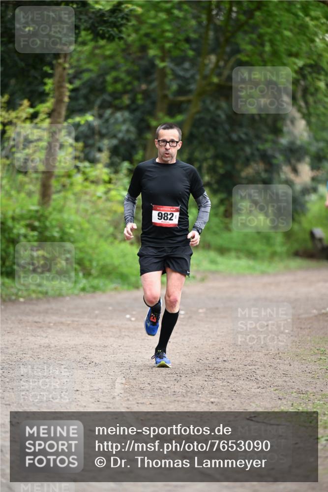 13.04.2025 - Hammer Lauf Dr. Thomas Lammeyer http://msf.ph/oto/7653090 13.04.2025 10:31:41 Laufen 15, 982 meine-sportfotos.de