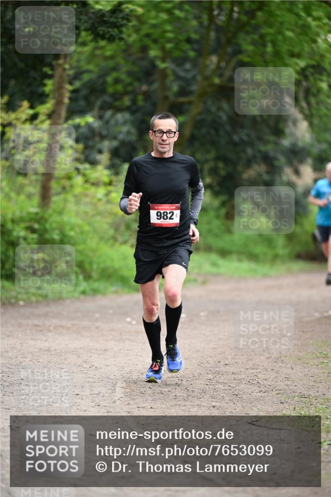 13.04.2025 - Hammer Lauf Dr. Thomas Lammeyer http://msf.ph/oto/7653099 13.04.2025 10:31:42 Laufen 8, 15, 982 meine-sportfotos.de