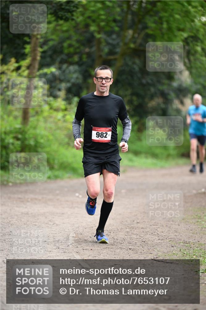 13.04.2025 - Hammer Lauf Dr. Thomas Lammeyer http://msf.ph/oto/7653107 13.04.2025 10:31:42 Laufen 15, 982 meine-sportfotos.de