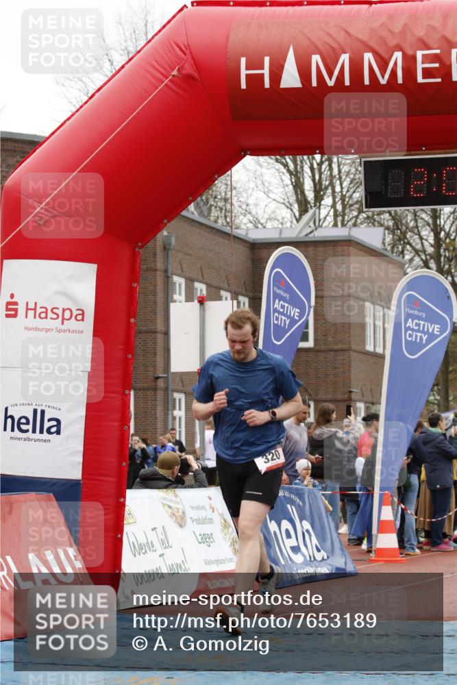 13.04.2025 - Hammer Lauf A. Gomolzig http://msf.ph/oto/7653189 13.04.2025 13:00:39 Ziel 320, 1810 meine-sportfotos.de