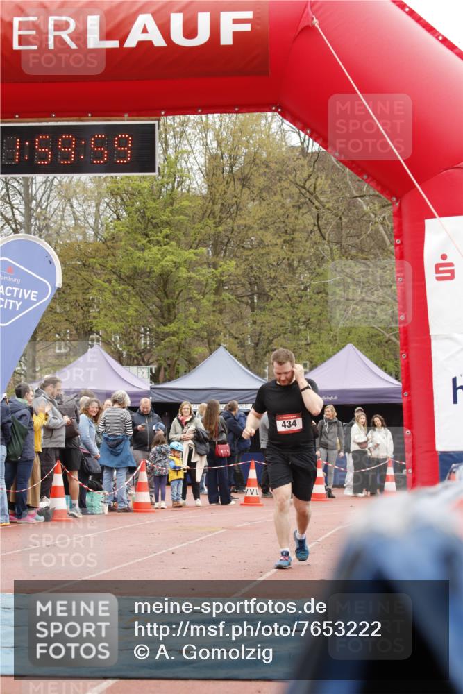13.04.2025 - Hammer Lauf A. Gomolzig http://msf.ph/oto/7653222 13.04.2025 12:59:58 Ziel 15, 434 meine-sportfotos.de