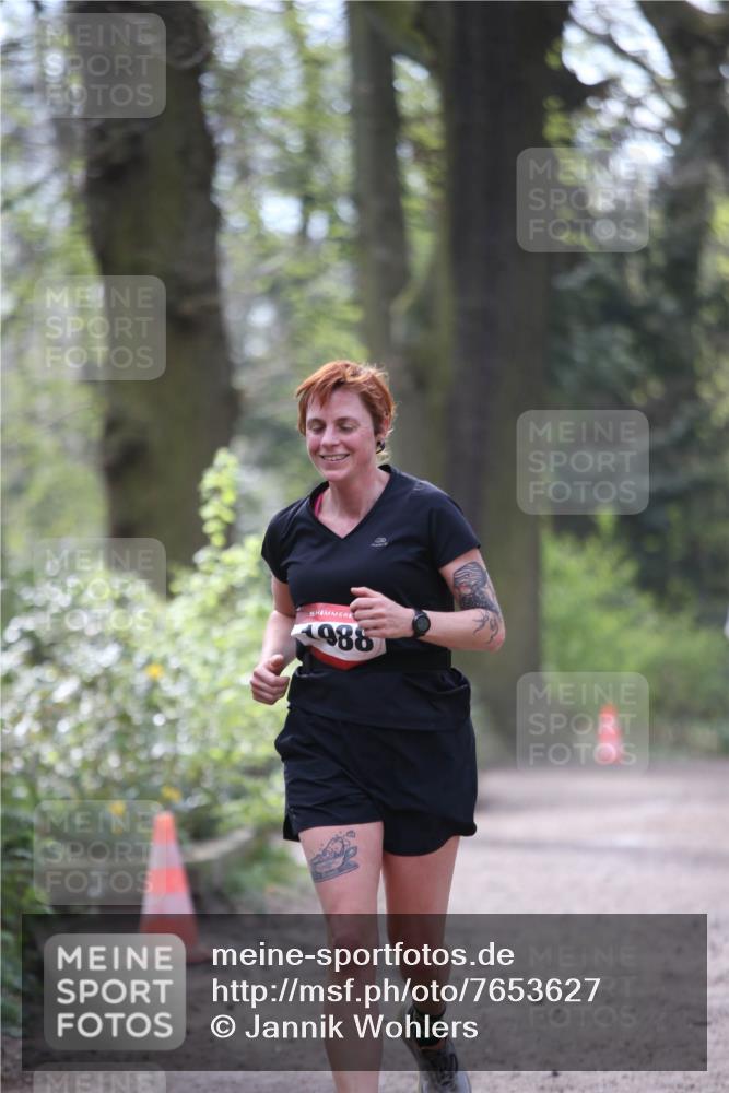13.04.2025 - Hammer Lauf Jannik Wohlers http://msf.ph/oto/7653627 13.04.2025 10:39:23 Laufen 988 meine-sportfotos.de