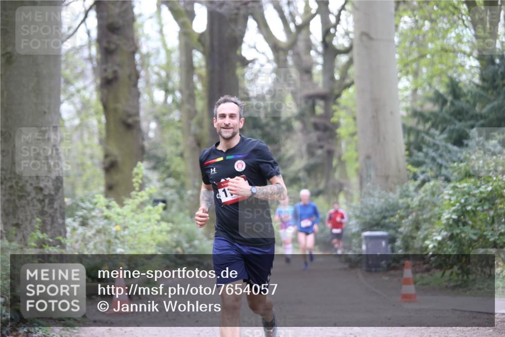 13.04.2025 - Hammer Lauf Jannik Wohlers http://msf.ph/oto/7654057 13.04.2025 10:37:04 Laufen  meine-sportfotos.de
