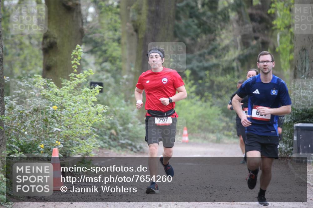 13.04.2025 - Hammer Lauf Jannik Wohlers http://msf.ph/oto/7654260 13.04.2025 10:35:58 Laufen 9, 767 meine-sportfotos.de