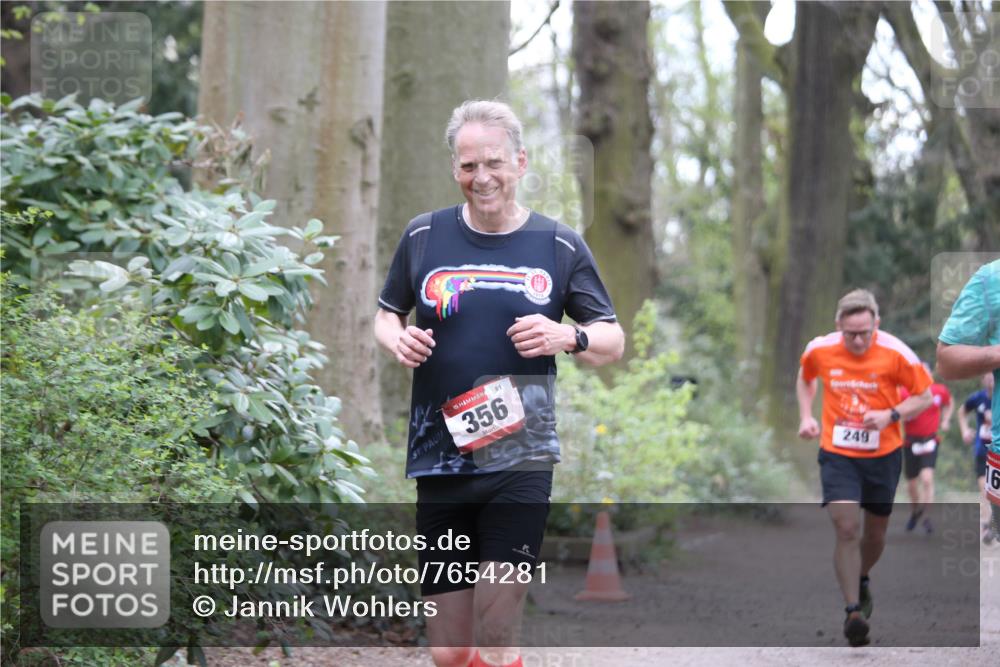 13.04.2025 - Hammer Lauf Jannik Wohlers http://msf.ph/oto/7654281 13.04.2025 10:35:53 Laufen 15, 356, 81, 4, 249, 16 meine-sportfotos.de