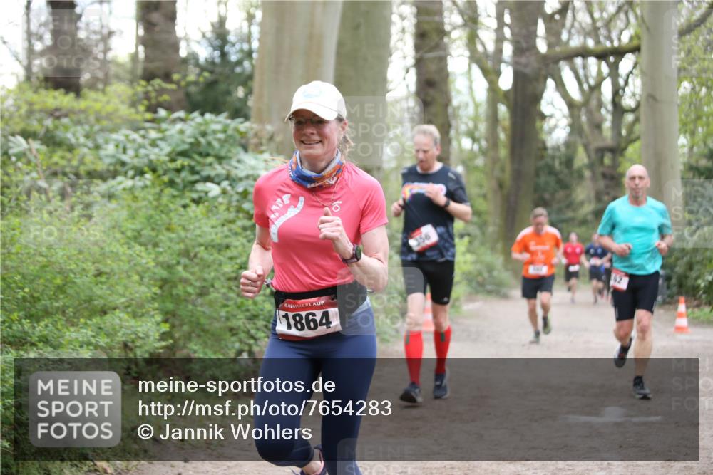 13.04.2025 - Hammer Lauf Jannik Wohlers http://msf.ph/oto/7654283 13.04.2025 10:35:53 Laufen 1864 meine-sportfotos.de