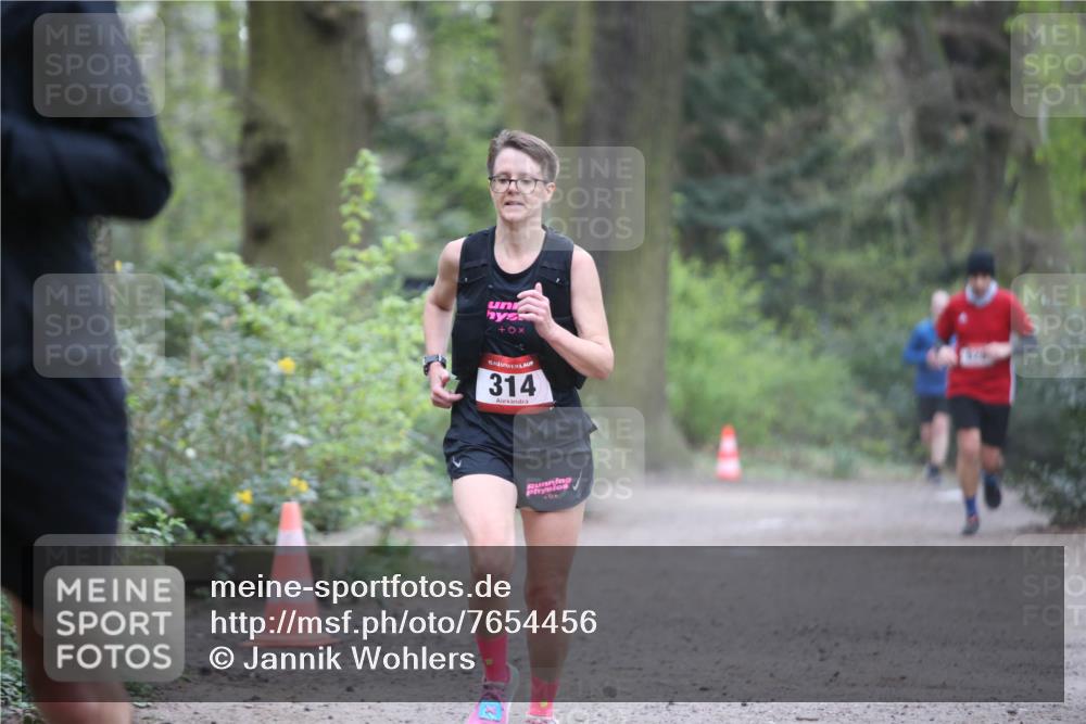 13.04.2025 - Hammer Lauf Jannik Wohlers http://msf.ph/oto/7654456 13.04.2025 10:34:34 Laufen 0, 15, 314, 0 meine-sportfotos.de