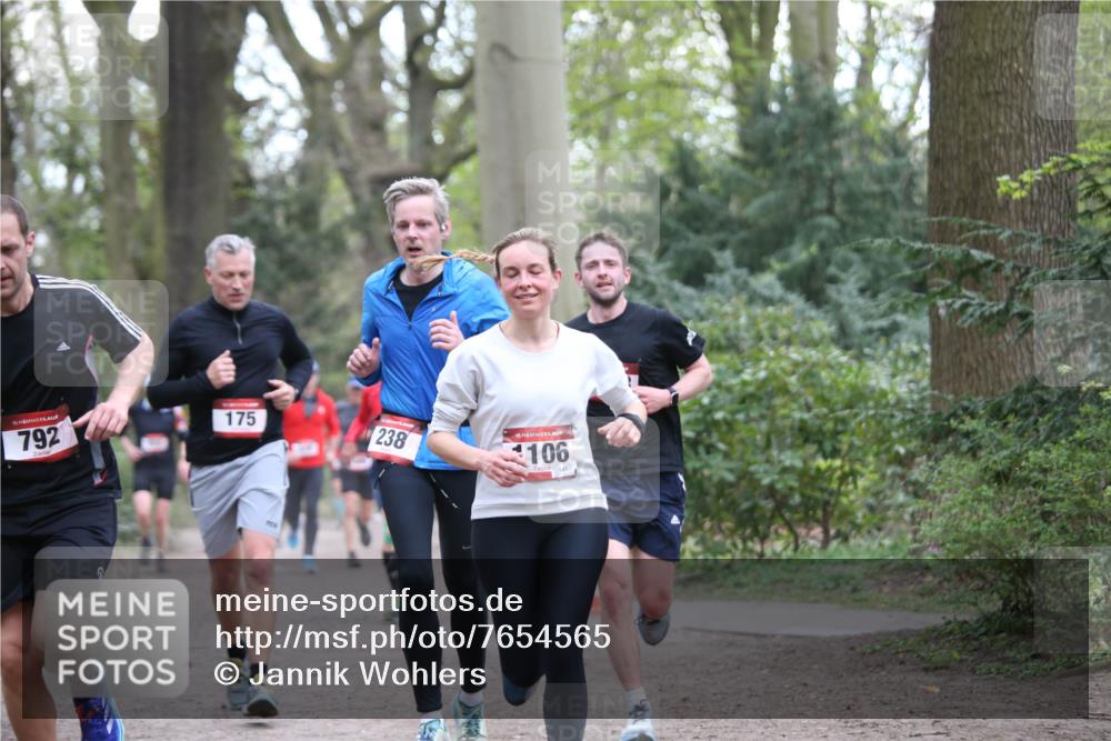 13.04.2025 - Hammer Lauf Jannik Wohlers http://msf.ph/oto/7654565 13.04.2025 10:33:59 Laufen 15, 792, 175, 238, 15, 106 meine-sportfotos.de