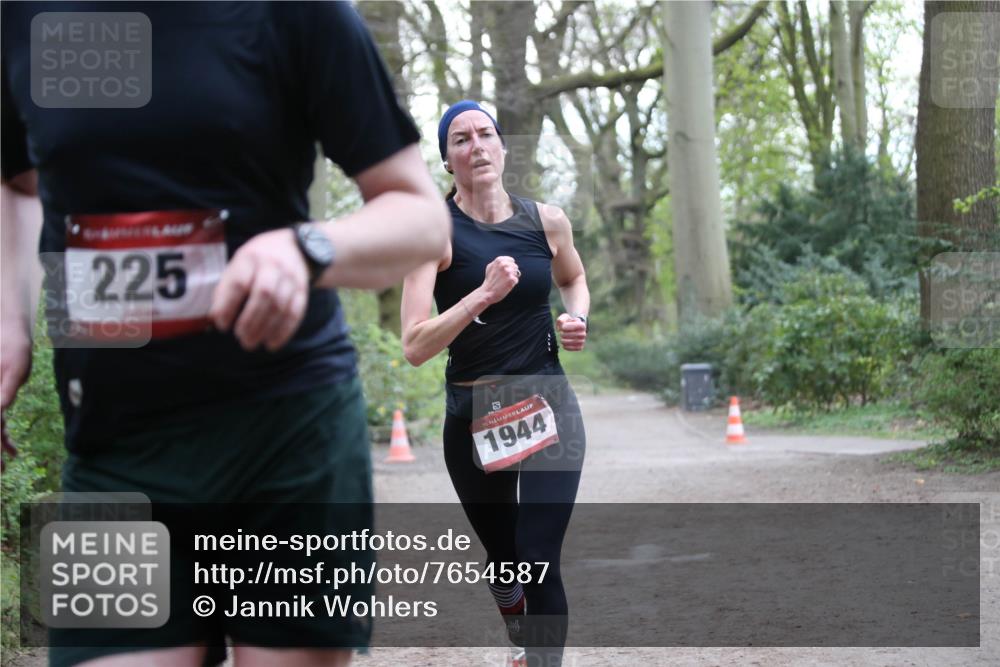 13.04.2025 - Hammer Lauf Jannik Wohlers http://msf.ph/oto/7654587 13.04.2025 10:33:39 Laufen 225, 15, 1944 meine-sportfotos.de