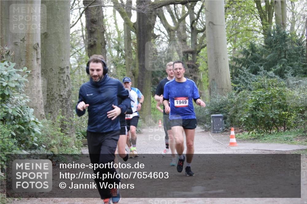 13.04.2025 - Hammer Lauf Jannik Wohlers http://msf.ph/oto/7654603 13.04.2025 10:33:36 Laufen 328, 1949 meine-sportfotos.de