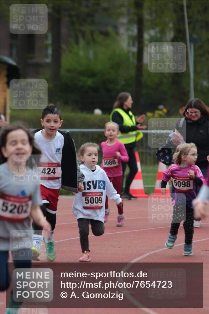 13.04.2025 - Hammer Lauf A. Gomolzig http://msf.ph/oto/7654723 13.04.2025 09:02:05 Ziel  meine-sportfotos.de