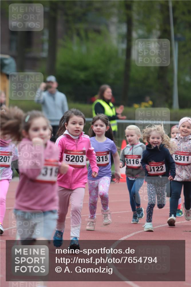 13.04.2025 - Hammer Lauf A. Gomolzig http://msf.ph/oto/7654794 13.04.2025 09:02:25 Ziel  meine-sportfotos.de