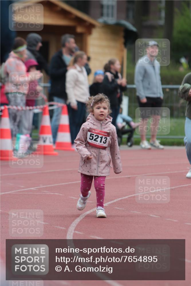 13.04.2025 - Hammer Lauf A. Gomolzig http://msf.ph/oto/7654895 13.04.2025 09:03:13 Ziel  meine-sportfotos.de