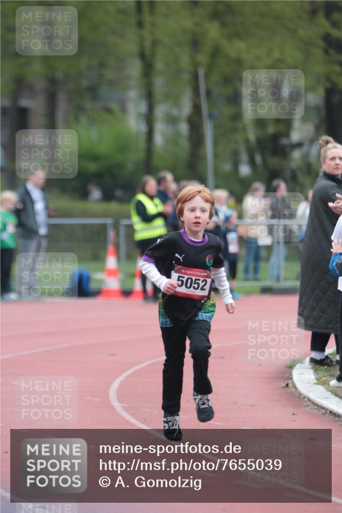 13.04.2025 - Hammer Lauf A. Gomolzig http://msf.ph/oto/7655039 13.04.2025 09:10:09 Ziel  meine-sportfotos.de