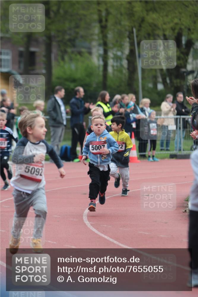 13.04.2025 - Hammer Lauf A. Gomolzig http://msf.ph/oto/7655055 13.04.2025 09:10:17 Ziel  meine-sportfotos.de