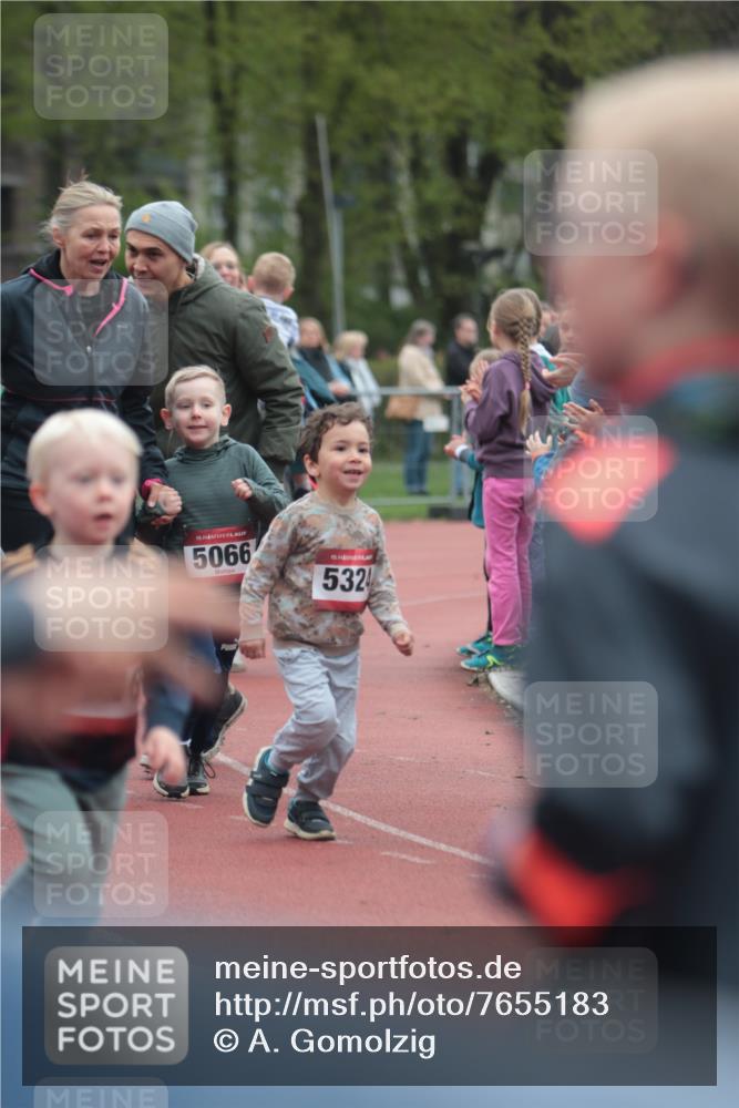 13.04.2025 - Hammer Lauf A. Gomolzig http://msf.ph/oto/7655183 13.04.2025 09:11:05 Ziel  meine-sportfotos.de