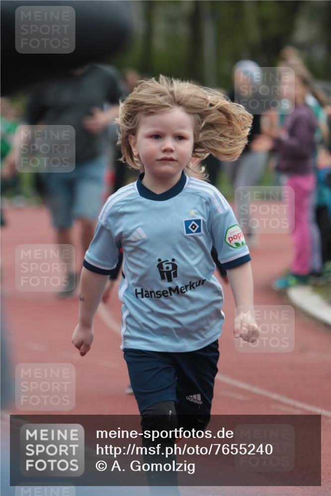 13.04.2025 - Hammer Lauf A. Gomolzig http://msf.ph/oto/7655240 13.04.2025 09:11:22 Ziel  meine-sportfotos.de